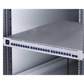 UBNT UniFi Switch USW-Pro-XG-24 UBNT UniFi Switch USW-Pro-XG-24